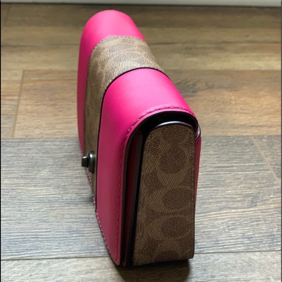 Coach Dinky Signature Canvas Blocking and Leather - Picture 2 of 7